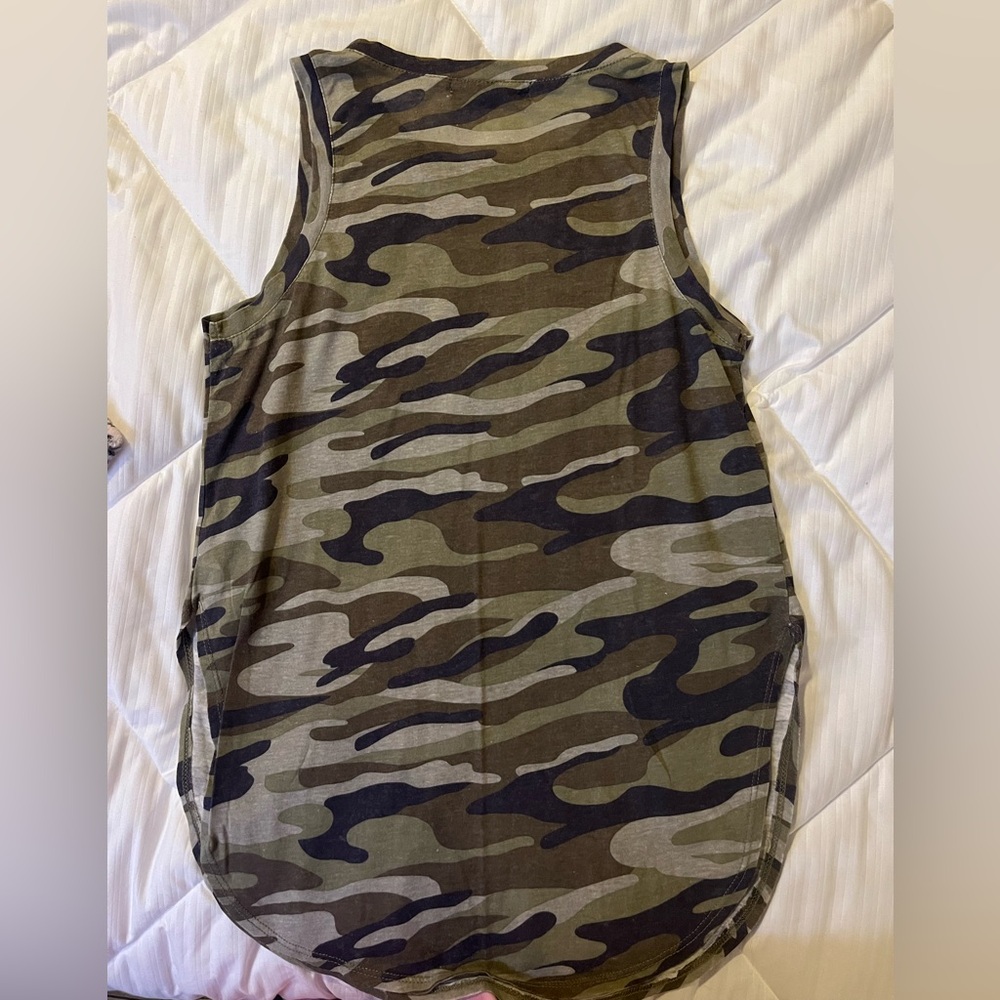 Camo Racerback Tank - Picture 4 of 4